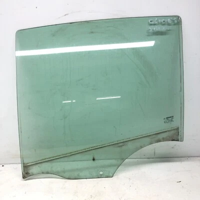 RENAULT CLIO MK3 ESTATE 1.2 WINDOW GLASS REAR LEFT NSR PASSENGER 2005 - 2009 - Image 1 of 3