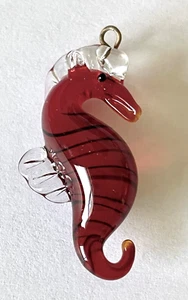 Cuentas colgantes de cristal rojo Murano caballo de mar #7 - Imagen 1 de 4