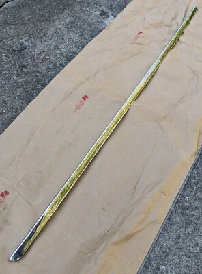 Dodge D30 Meadowbrook Coronet 1949 nuevo en stock MoPar guardabarros delantero derecho moldura #1256512 Foto 1 de 3