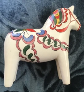 Estatuilla Caballo Scandia Dala, Cerámica Pintada a Mano, Brasil, 7" Vintage Años 70 - Imagen 1 de 3