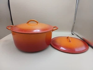 Descoware Enameled Flame Orange Dutch Oven 2-E 10 FE Made In Belgium Vintage - Picture 1 of 12