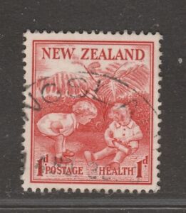 1938 NEW ZEALAND 1d + 1d Health Children Playing SG 610