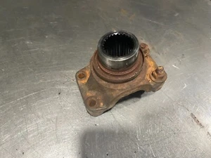 87-96 OBS Ford F150 & Bronco Pinion Yoke 26 Spline D44 Front Differential - Picture 1 of 3