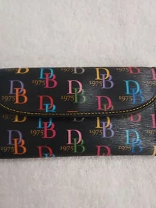 DOONEY & BOURKE 💚RETRO 💛DB1975🩷 CONTINENTAL 💜CREDIT💙 CARD CLUTCH #3 - Picture 1 of 12