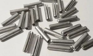 (100 pcs) 1/8" x 9/16" Cadmium Plated Steel Slotted Spring Pin Roll Pin - Picture 1 of 1