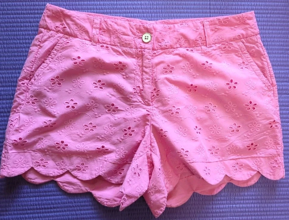 Crown & Ivy Rosa Ojales Dobladillo Festoneado 4” Entrepierna Corto Mujer Talla 10 Shelby... Usado en Excelente Condición Foto 1 de 4