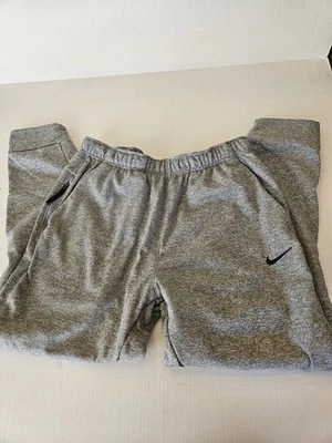 Pantalones de fitness Nike Therma-FIT cónicos para hombre - gris oscuro jaspeado grandes DQ5405-063 Foto 1 de 4