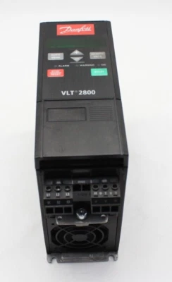 Danfoss VLT2807PT4B20STR1DBF00A00 - Bild 1 von 4