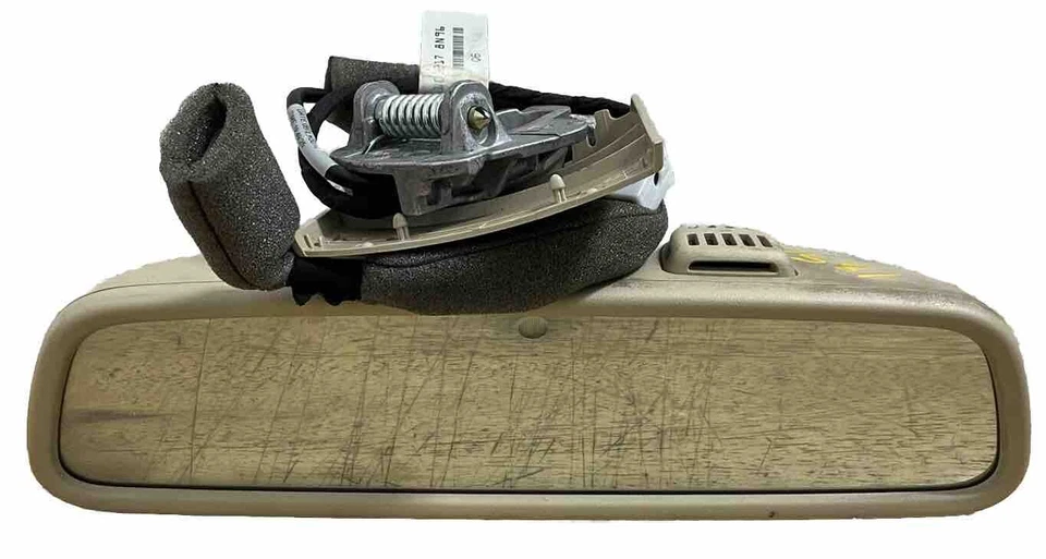 Espejo retrovisor Volkswagen Jetta 2003 {E11025530} Foto 1 de 4