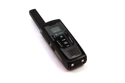 Single Cobra microTALK CXR900 Two Way Radio  22 Channel 30 Mile Range - Image 1 of 4