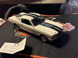 1965 Shelby Ford Mustang GT350 model car by Franklin Mint - Picture 1 of 4