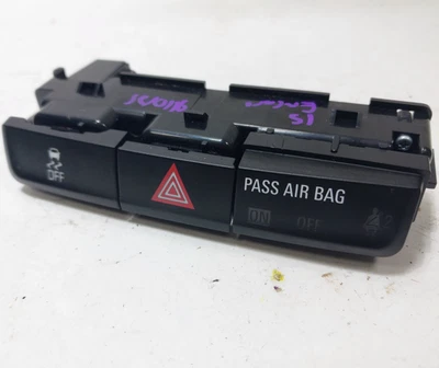 Buick Encore 2013-2016 tablero central control de tracción luces de peligro interruptor de bolsa Foto 1 de 3