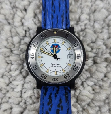 Reloj de cuarzo suizo Vuarnert deportivo para dama 26 mm esfera blanca taquímetro Foto 1 de 4