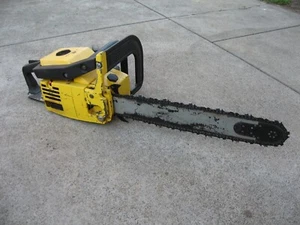 McCulloch Pro Mac 650 Chainsaw - Picture 1 of 5