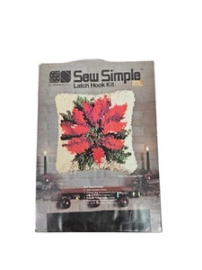 Set gancio chiusura semplice cucito vintage anni 70 nuovo con etichette premio Poinsettias tema Natale - Foto 1 di 9