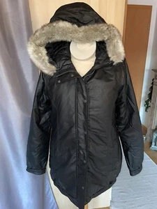 schöne Benchjacke mit Kapuze Gr.S- wie Neu - Bild 1 von 9