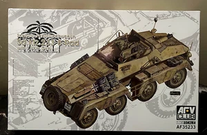 AFV Club 1/35 WWII German Panzerspahwagen Sd.Kfz.233 8-rad w/ 7.5cm Gun vehicle - Picture 1 of 7