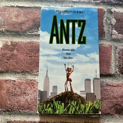 ANTZ, 1999 VHS  slip sleeve Woody Allen, Dan Akroyd, Sharon Stone - Image 1 of 3