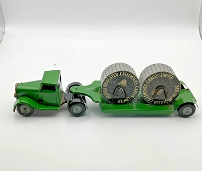 Triang Minic clockwork 73m cable drum lorry - Image 1 of 4