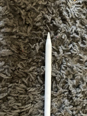 Apple ручка почти не использовалась  - Изображение 1 из 3