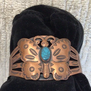 Vintage BUTTERFLY Bell Trading Flexible Copper Cuff Turquoise Bracelet USA - Picture 1 of 6