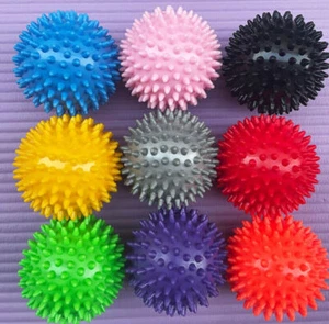 2 pieces massage ball self-massage massage balls diameter 7cm hedgehog ball - Picture 1 of 10