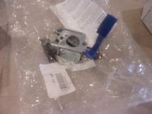 OEM Husqvarna CARBURETOR 545081811 NO GASKET - Picture 1 of 1