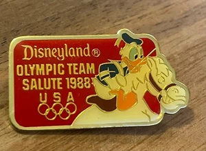 Disneyland Donald Duck Equestrian Olympic Team Salute Seoul 1988 Olympic Pin - Picture 1 of 1