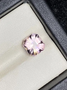 Natürlicher rosa Ame Achteckschliff facettierter Edelstein funkelnd Lavendel Rosa Sammler - Bild 1 von 6