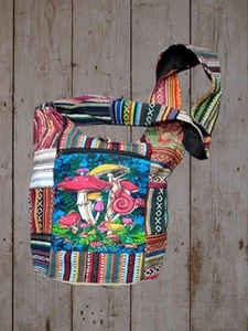 FAIR TRADE - GRINGO - Heavy Cotton Mushroom Shoulder Bag (BGN-928)(1) - Bild 1 von 2
