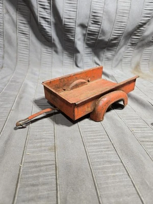 Vintage Tru-Scale Red Utility Trailer – Classic Farm Toy Truck Red Ertl - Image 1 of 4