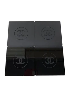 Chanel Coco Mark Untersetzer Set 4 Teile Geschirr Schwarz Quadratisch 8,9 cm Höhe 3 mm - Bild 1 von 7