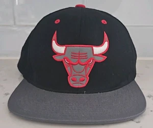 Mitchell And Ness NBA Chicago Bulls Black/Gray SnapBack Hat Cap - Picture 1 of 5