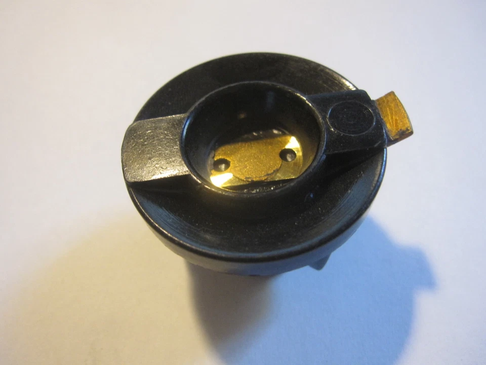 FIAT 1100 1100D 1100R 1200 1100TV DESCAPOTABLE DISTRIBUIDOR ROTOR NUEVO Foto 1 de 3