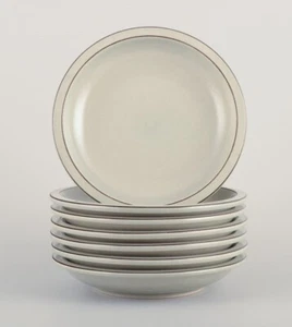 Bing & Grøndahl "Colombia". Set di sette piatti profondi in gres. - Foto 1 di 4