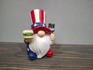 Cheeseburger Gnome Grilling Gnome Patriotic USA Resin 5 x 3 x 1 inch - Picture 1 of 4