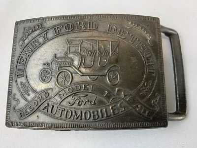 Hebilla de cinturón de latón modelo T vintage HENRY FORD Detroit Automóvil Record año Foto 1 de 4