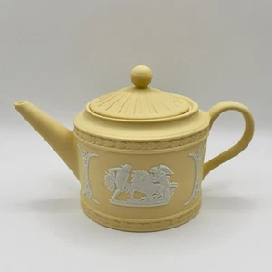 Wedgwood / Primerose Yellow Jasperware / Miniature Teapot Ceramic Porcelain - Picture 1 of 17