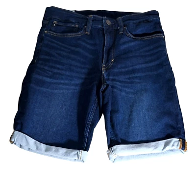 Pantalones cortos de mezclilla azul oscuro calce regular H&M para hombre talla 32 Foto 1 de 4