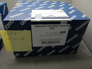 Quagen QIAamp Kit tessuto DNA veloce, gatto n. 51404 - Foto 1 di 8