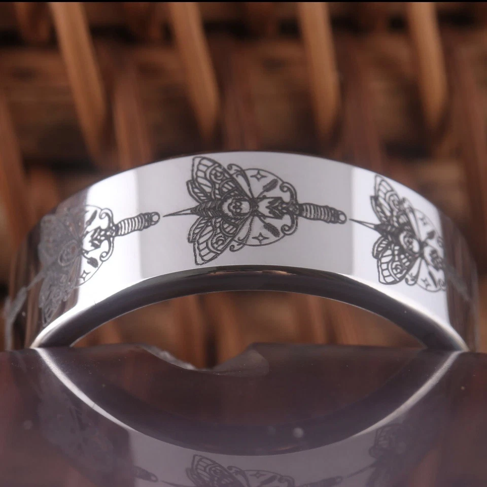 Polilla cabeza de muerte, banda de anillo, tungsteno, grabado, estilo gótico, talla 7 Foto 1 de 1