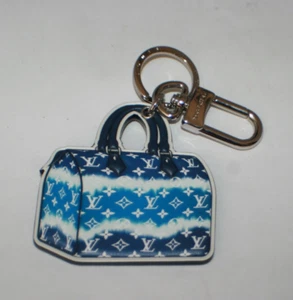 Louis Vuitton Authentic Bag Charm Escale Blue White Key Silver Hardware NEW - Picture 1 of 8
