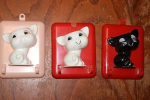 3 RARE Vintage Sheila Cat Plaque Pot Holders Demaree Plastics - Picture 1 of 7