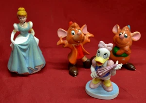 Vintage Walt Disney JAPAN * CINDERELLA, JACQUES & GUS GUS * ALSO INCL DAISY DUCK - Picture 1 of 18