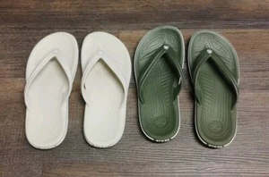 2 Pair Of Crocs Crocband Flip Flops Lightweight Sporty Toe Sandals Size W7 M5 - Picture 1 of 16