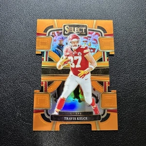 2023 Panini Select - Concourse Travis Kelce #50 Orange Prizm Die-Cut /499 - Picture 1 of 2