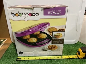 NIB The Original BabyCakes Pie Maker (Nonstick) Include Cut Tool, Rack, Recipes - Picture 1 of 9