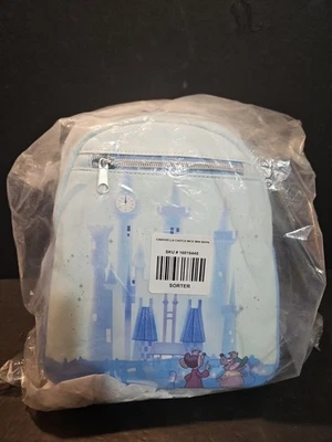 Nueva Mini Mochila Loungefly Disney Castillo de Cenicienta Ratones Gus Gus Jaq Nueva con Etiquetas Foto 1 de 4