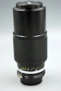Nikon Ai Zoom Nikkor 80-200mm f/4.5 MF Teleobjektiv mit Schutzkappen #083 - Bild 1 von 3