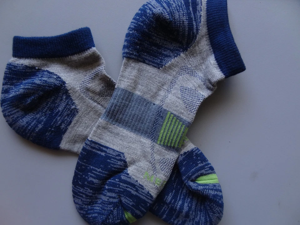 NEW Merrell Zoned Low-Cut Hiking Ankle Merino Wool Socks Unisex M/L - Image 1 of 4